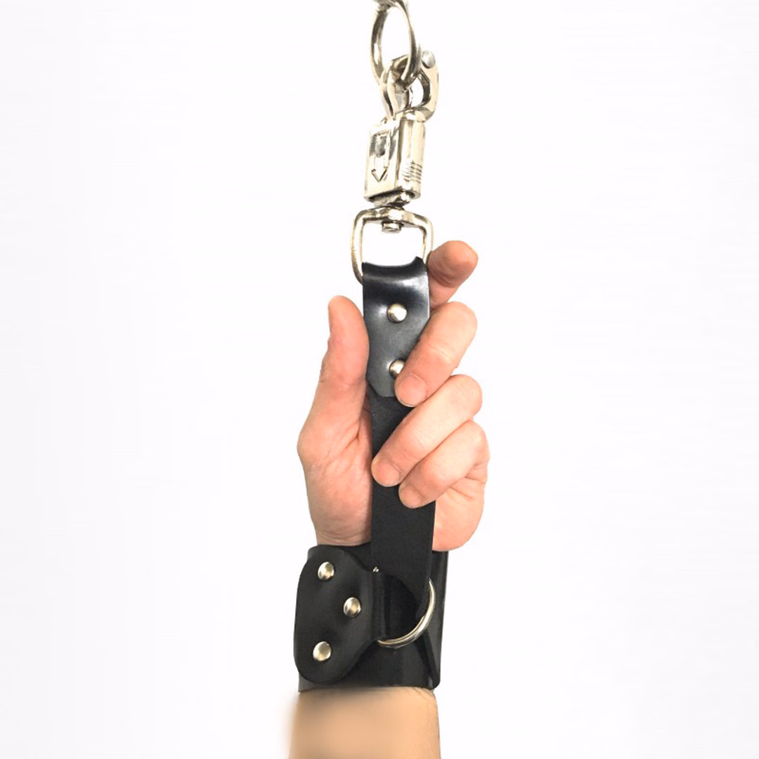 Leather Handcuffs with Anti-Panic Carabiner - Black - 3