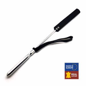 Whip - Metal and Leather - 52 cm - Black/Silver