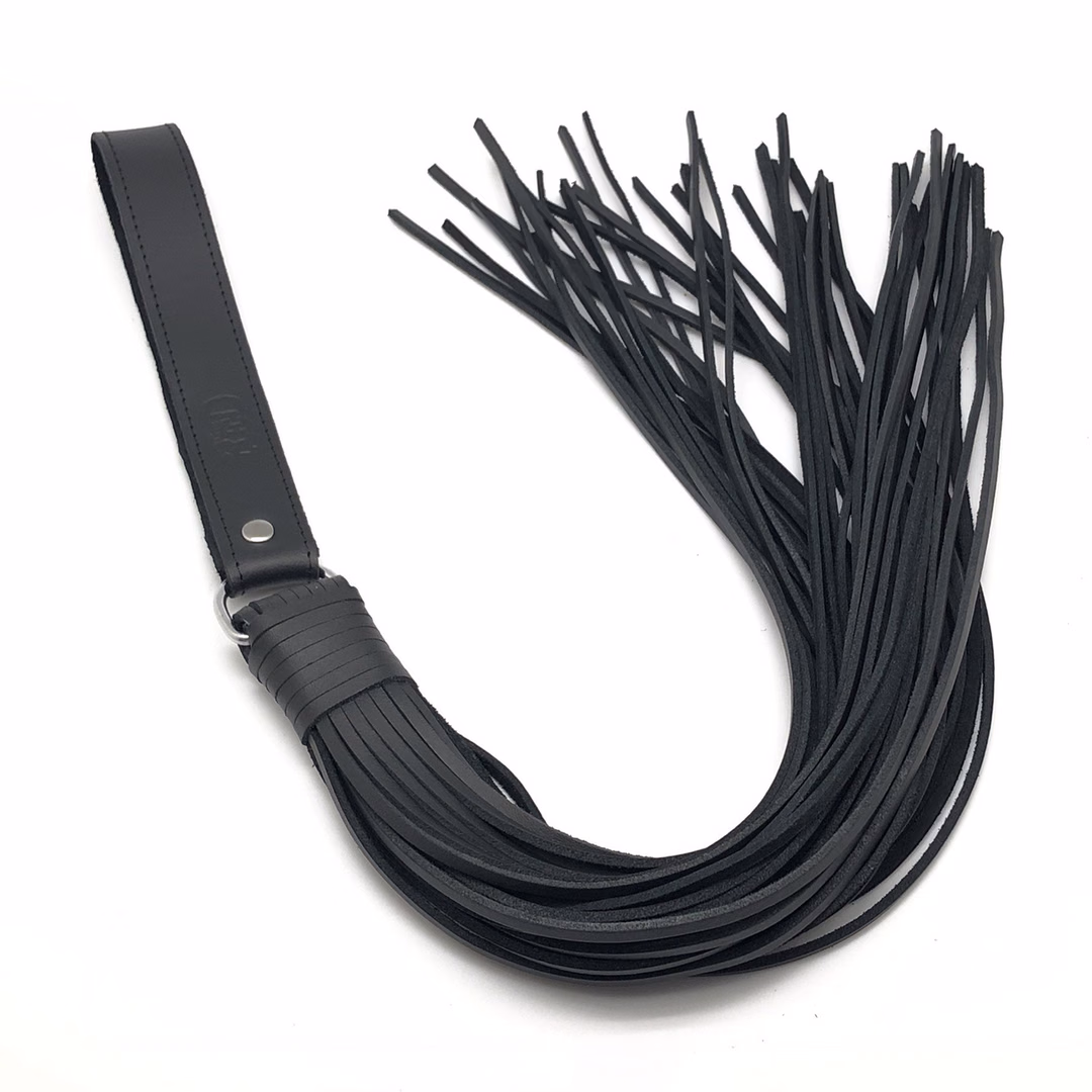 Martinet with Leather Strings - 75 cm - Black - 2