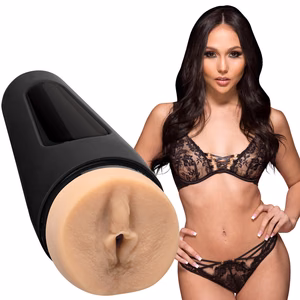 Ariana Marie - ULTRASKYN Pussy Masturbator - Vanilla